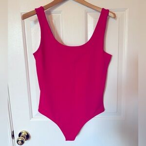 Express Body Contour Bodysuit - M